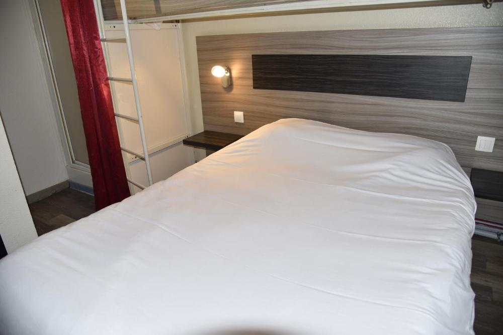 Room image 2