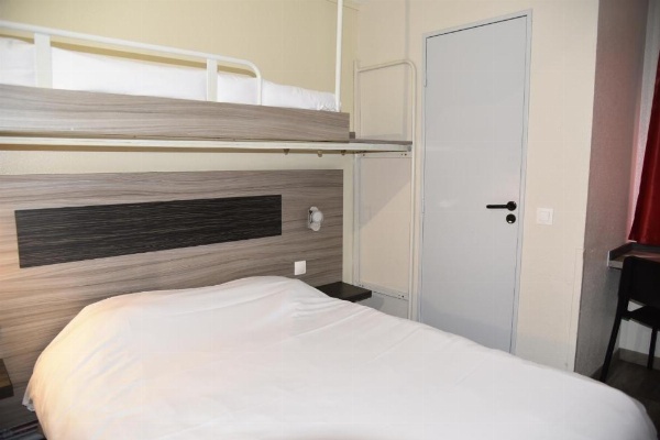 Hotel du Triangle image 31